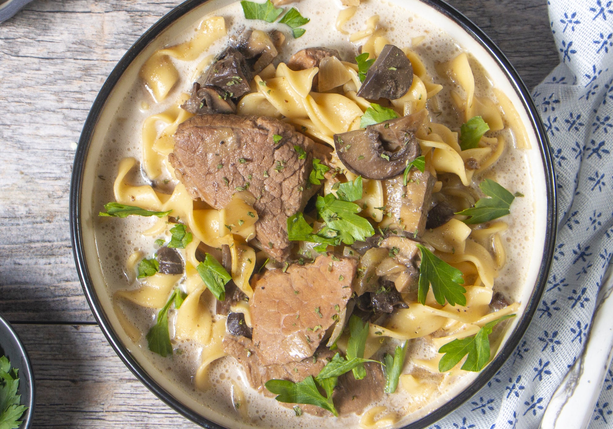 Slow Cooker Beef Stroganoff Soup